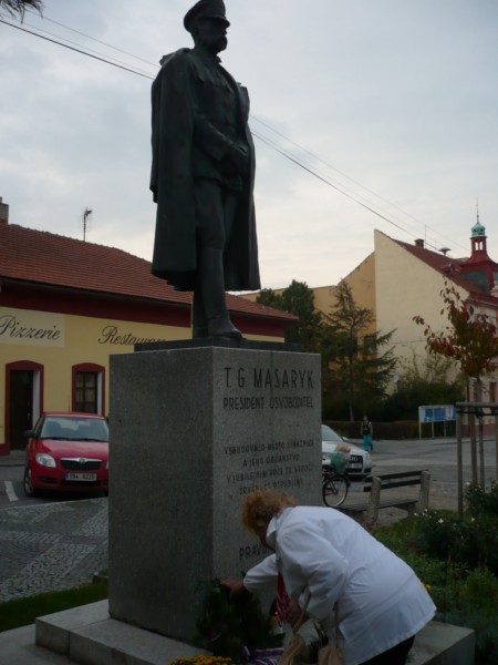 Další