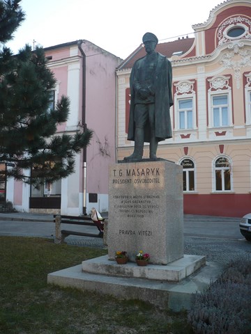 Další