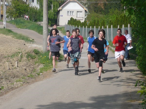 Další