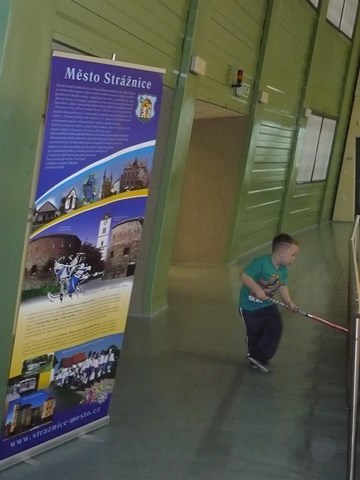 Další