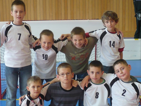 Další