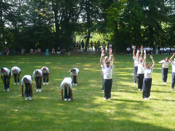 Další