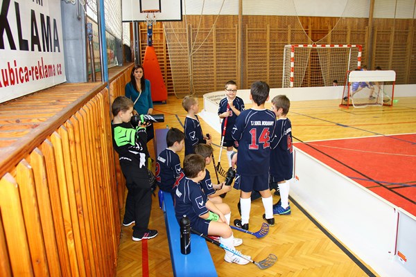 Další