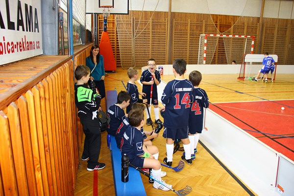 Další