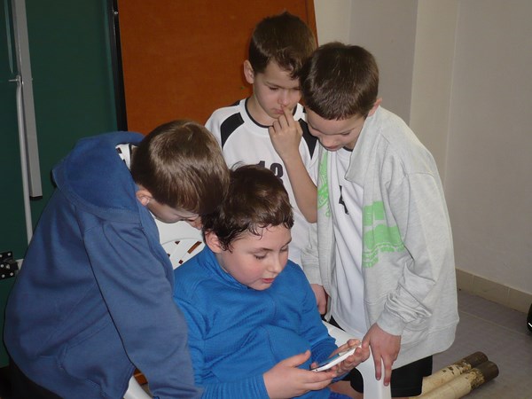 Další