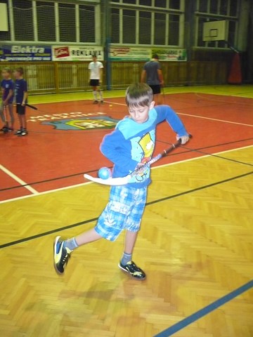 Další