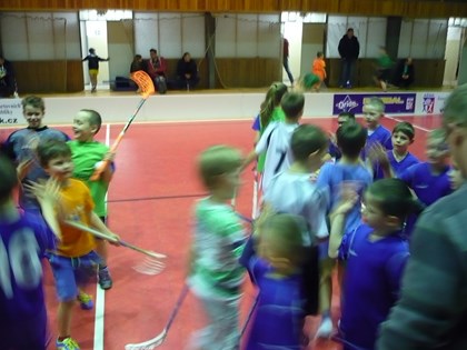 Další