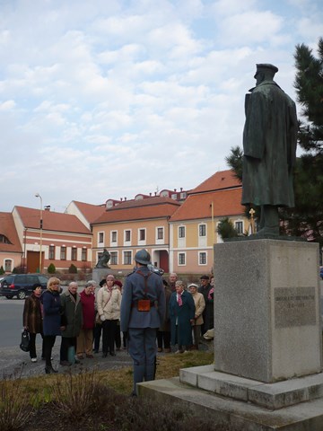 Další