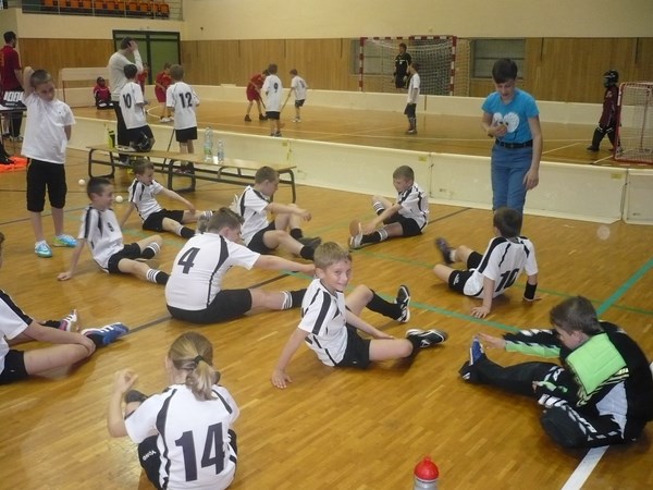 Další
