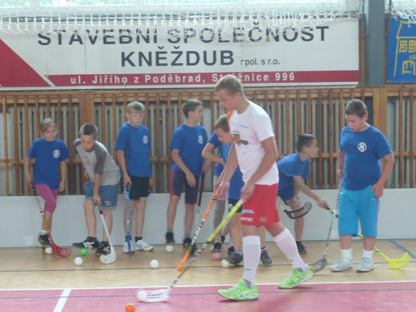 Další