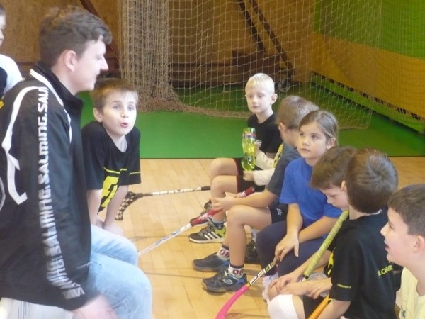 Další