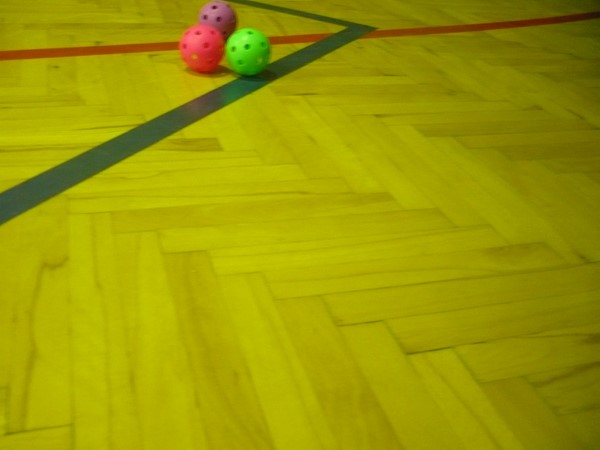 Další
