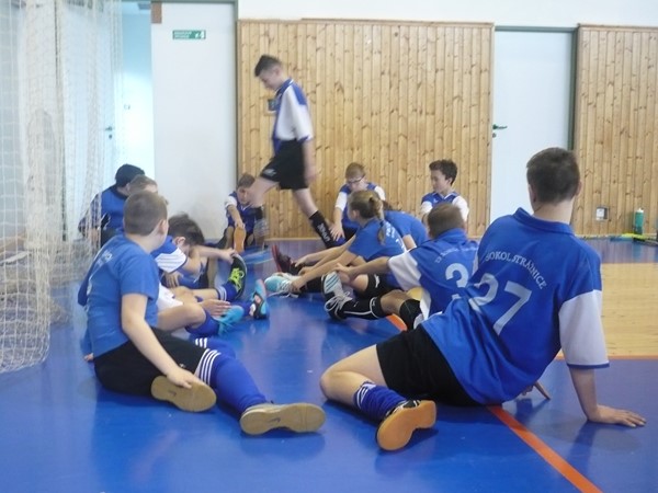 Další