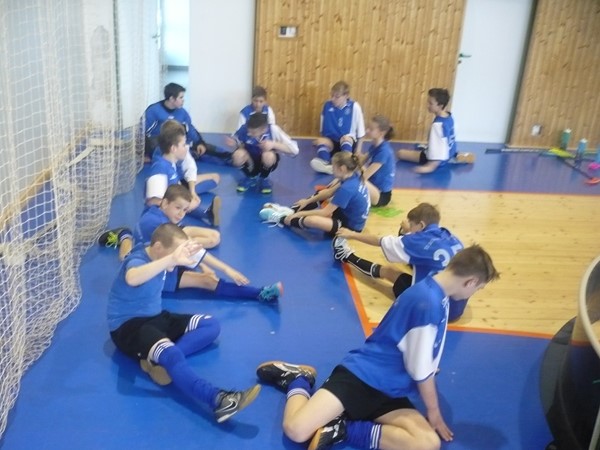 Další