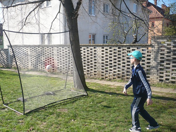 Další
