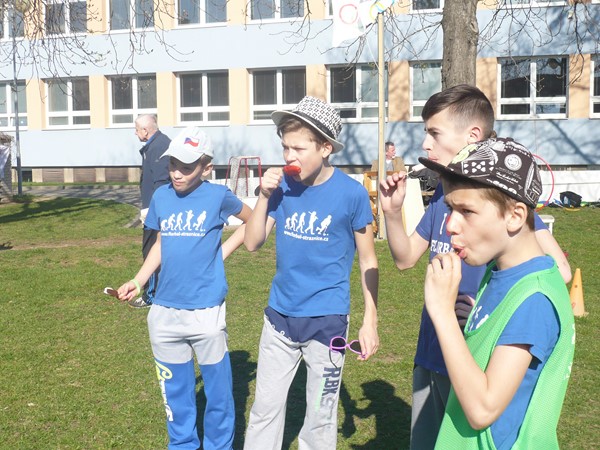Další