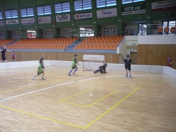 Další