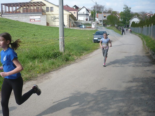 Další