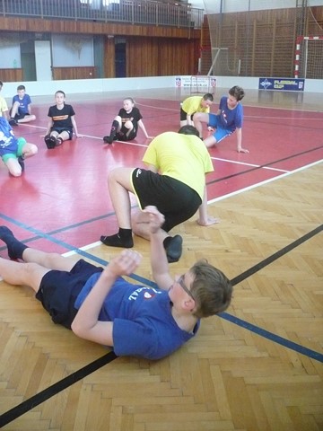 Další