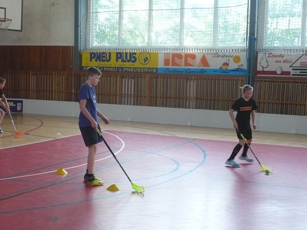 Další