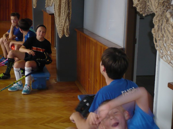 Další