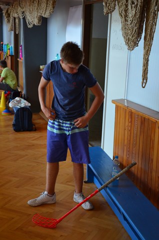 Další