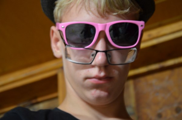 Další