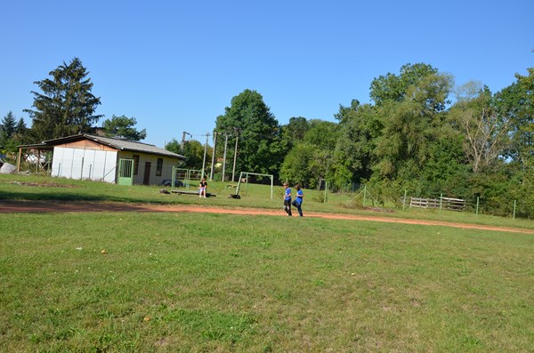 Další