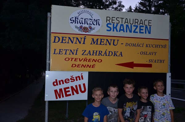 Další