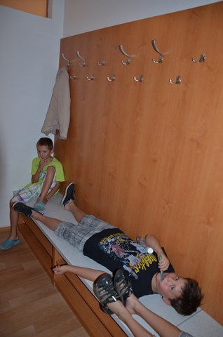 Další