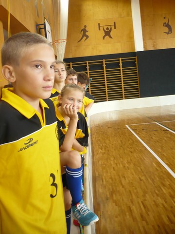 Další