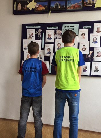 Další
