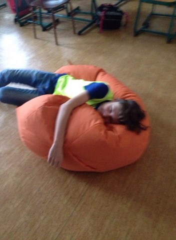 Další