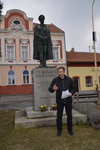Další