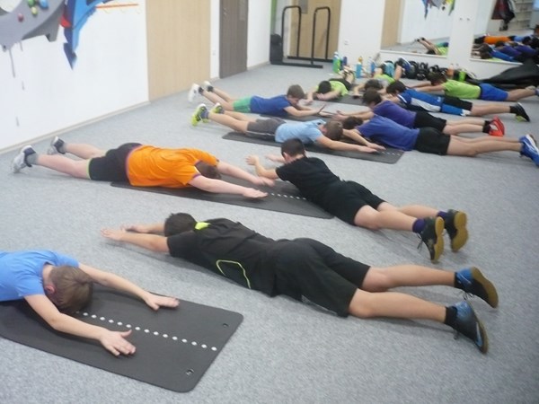 Další