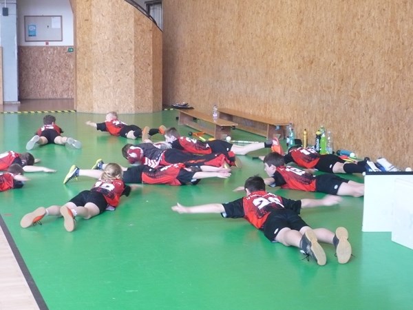 Další