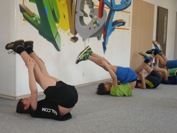Další