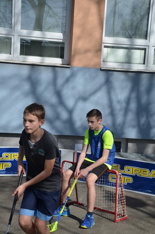 Další