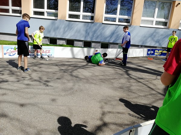 Další