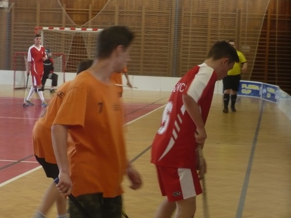 Další