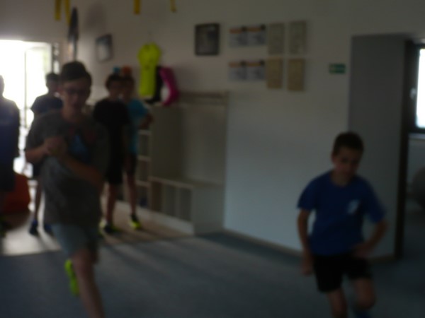 Další