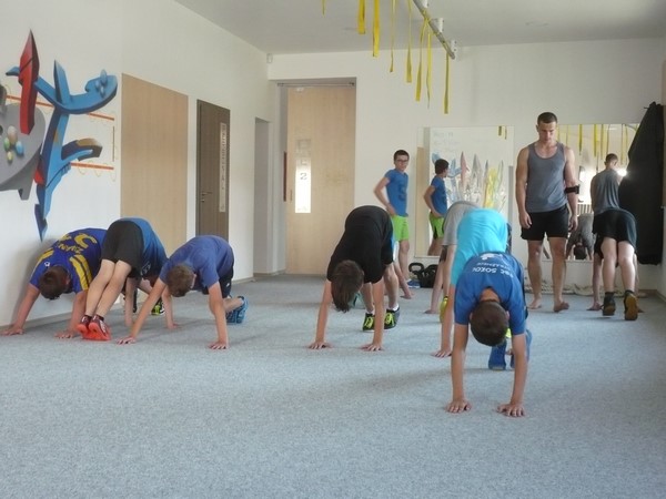 Další