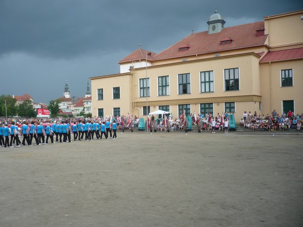 Další
