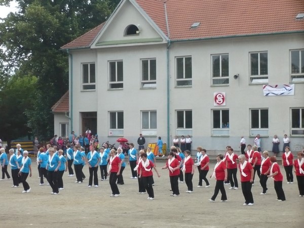 Další
