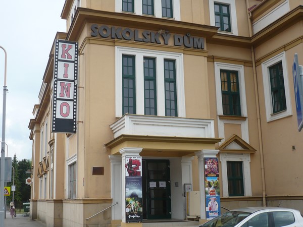 Další
