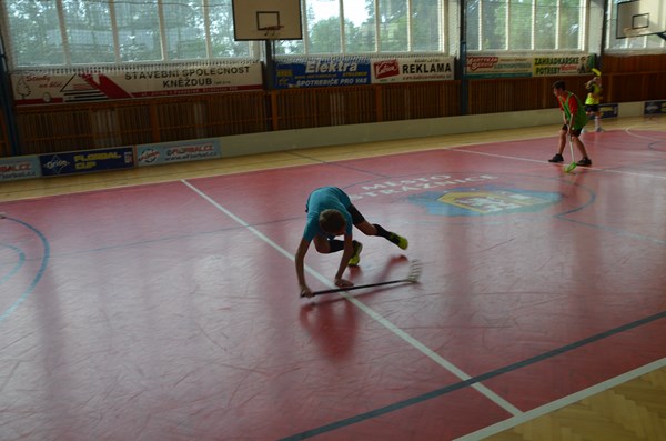 Další