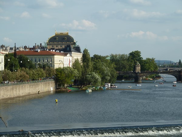Další
