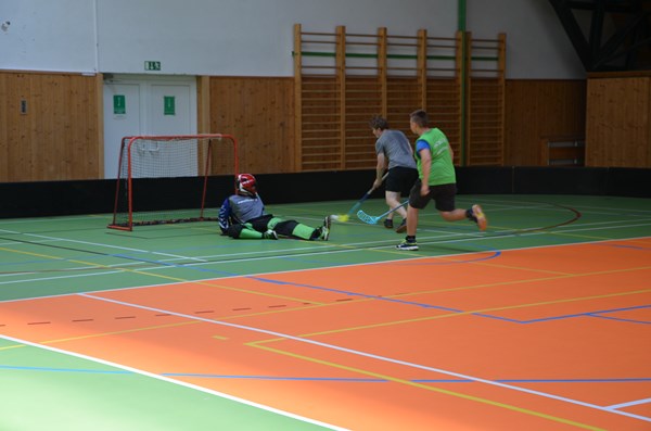 Další