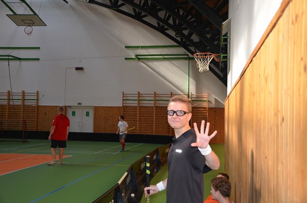Další