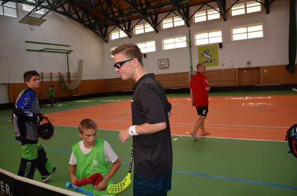 Další